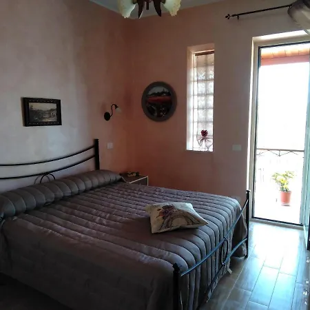 La Casina Del Ponte * Passo Corese